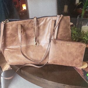 Calvin Klein Tote Bag With Pouch